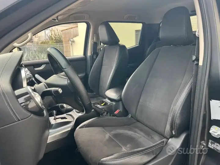 Mercedes-Benz C-Class 2018 photo 5