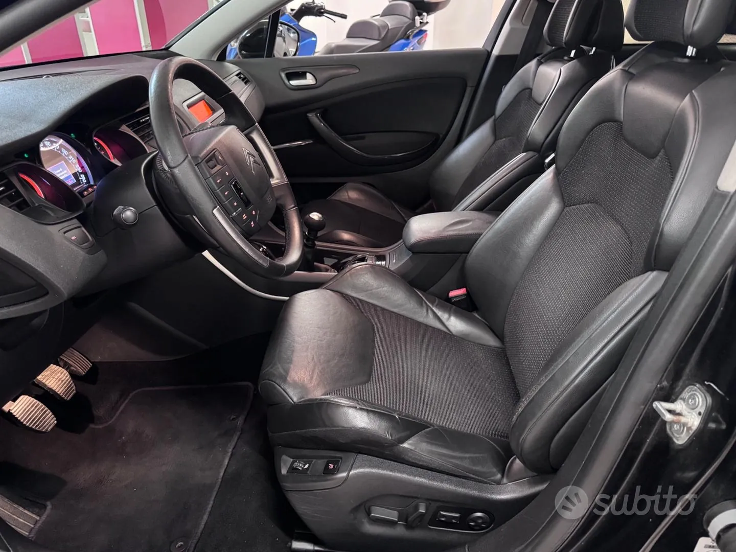Citroen C5 2010 photo 4