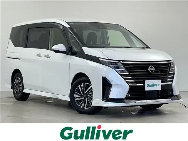 Nissan Serenade