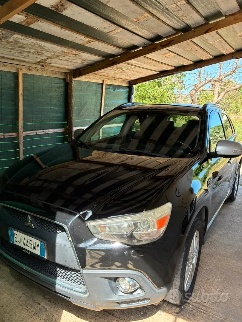 Mitsubishi Asx 2011 photo 2