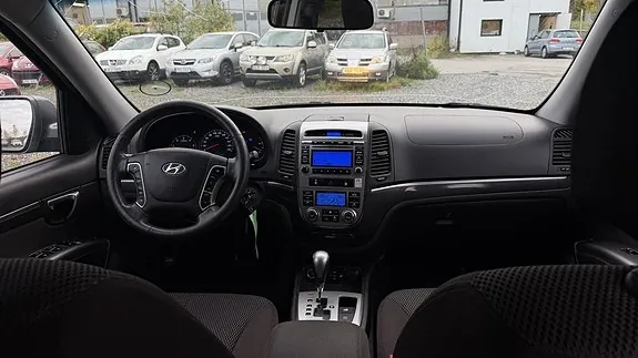 Hyundai Santa Fe 2012 photo 3