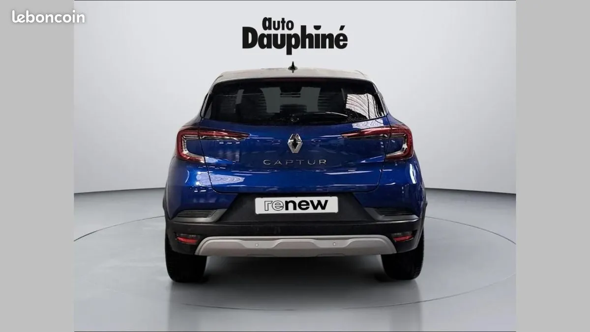 Renault Captur 2023 photo 4