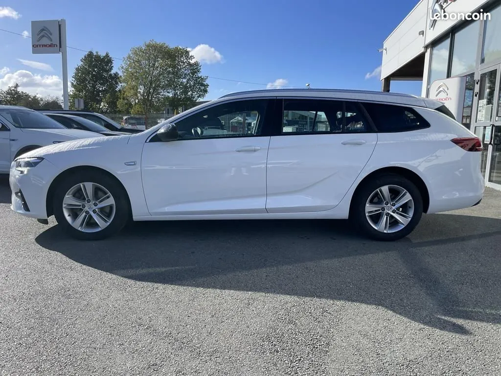 Opel Insignia 2021 photo 2