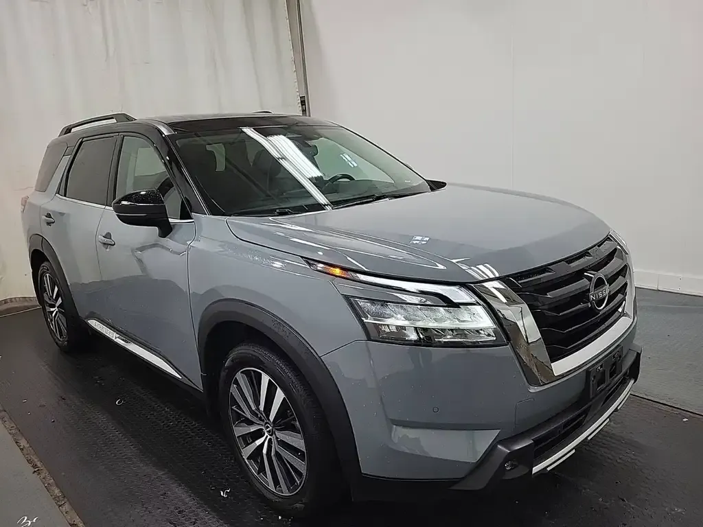Nissan Pathfinder 2022 photo 2