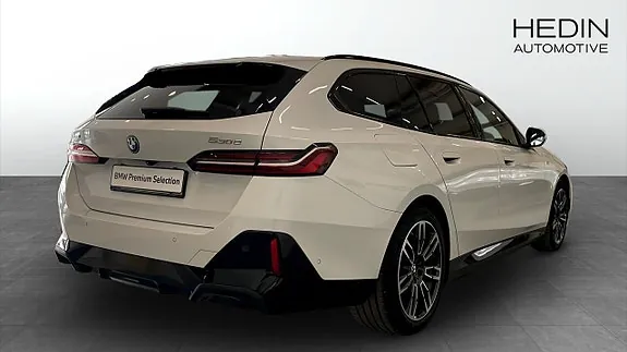 BMW 530E 2025 photo 2