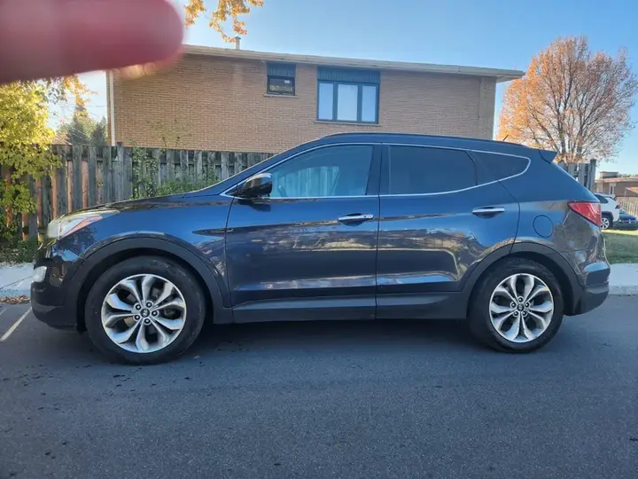 Hyundai Santa Fe 2016 photo 2