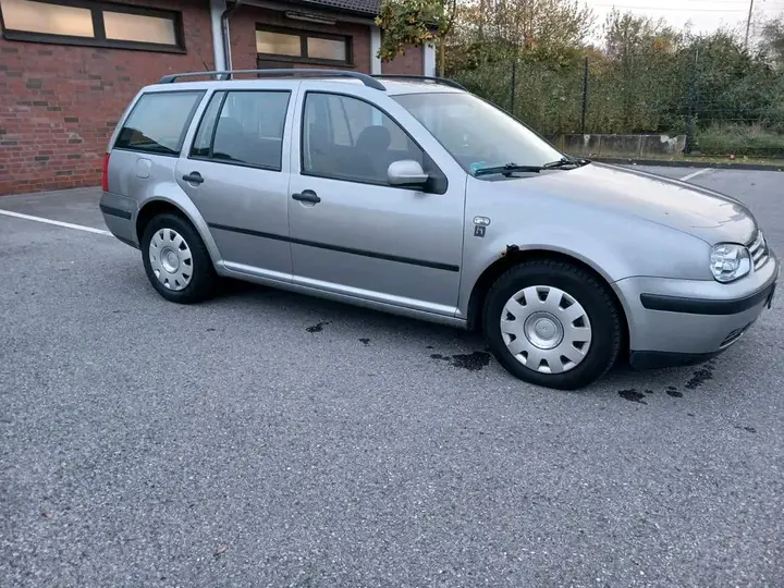 Volkswagen Golf 4
