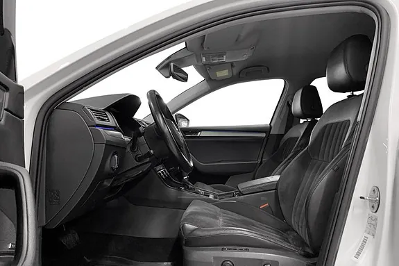 Skoda Superb 2016 photo 5