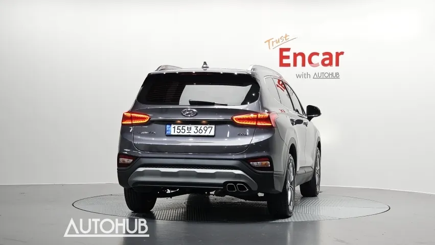 Hyundai Santa Fe 2018 photo 4