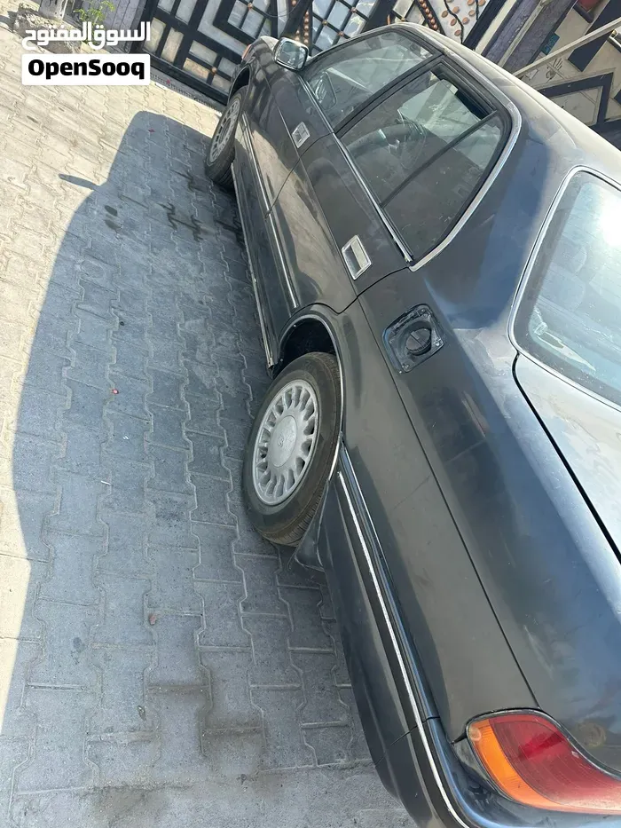 Toyota Crown 1994 photo 5