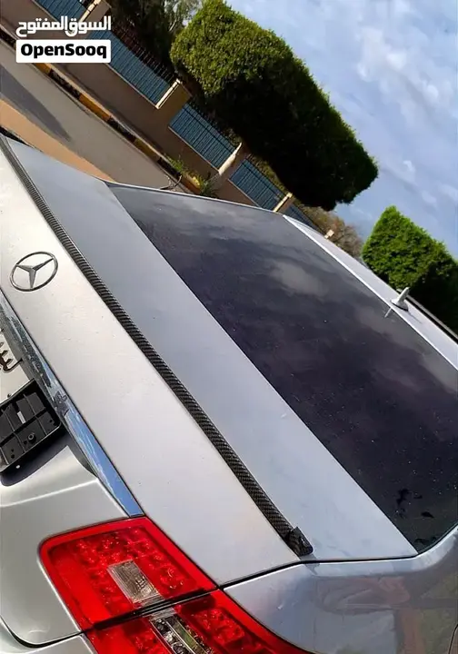 Mercedes-Benz E-Class 2011 photo 4