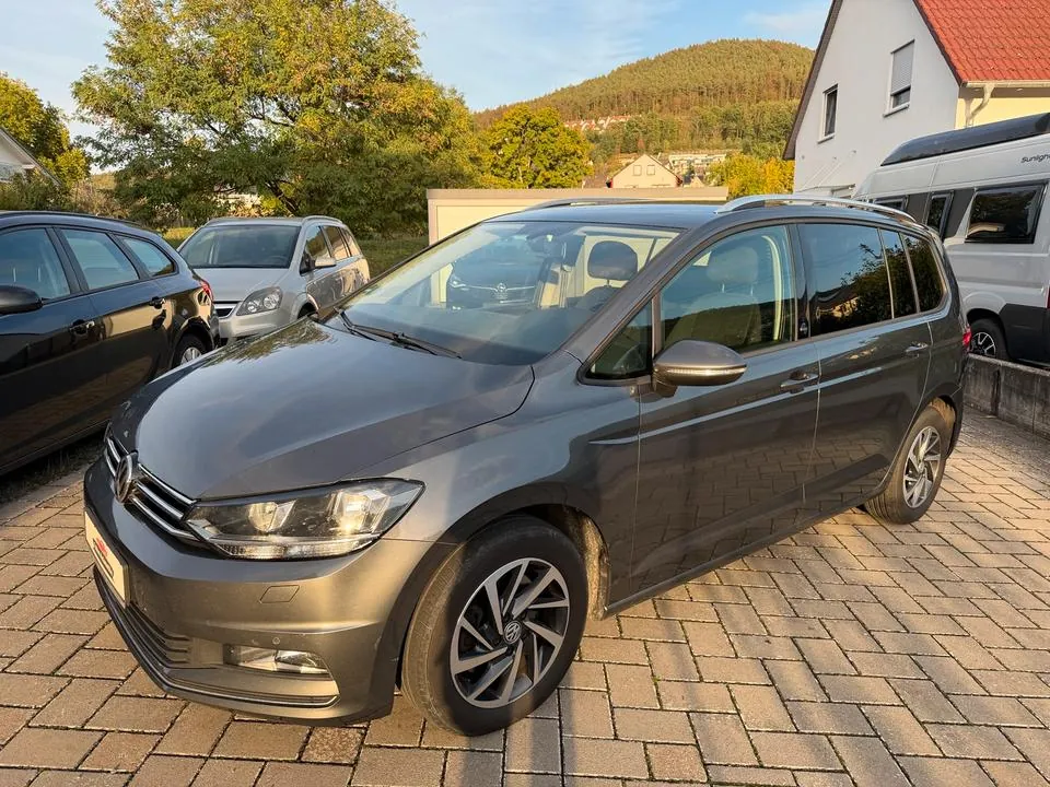 Volkswagen Vw Touran