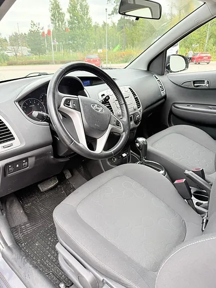 Hyundai I20 2011 photo 3