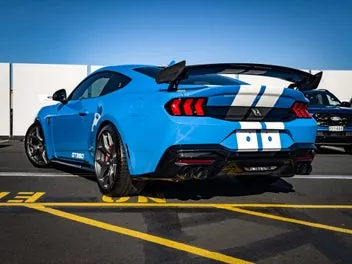 Ford Mustang 2025 photo 4