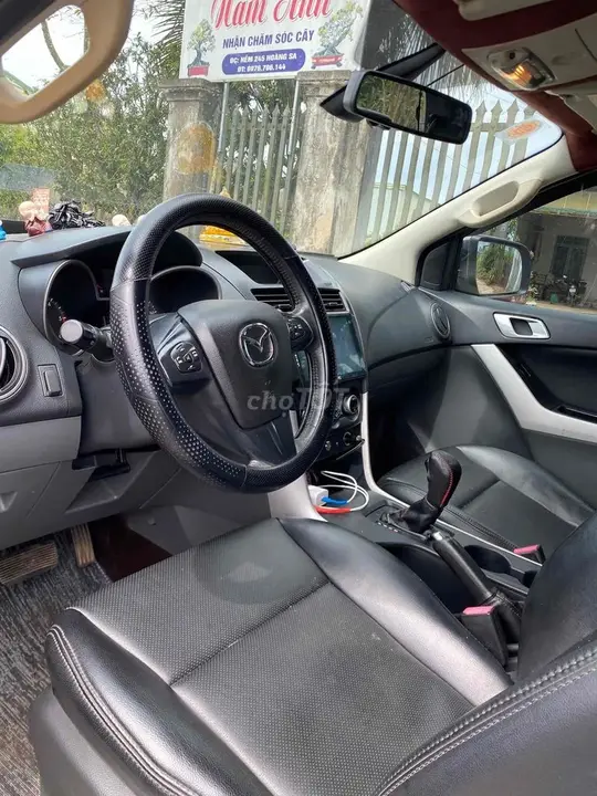 Mazda Bt-50 2015 photo 5