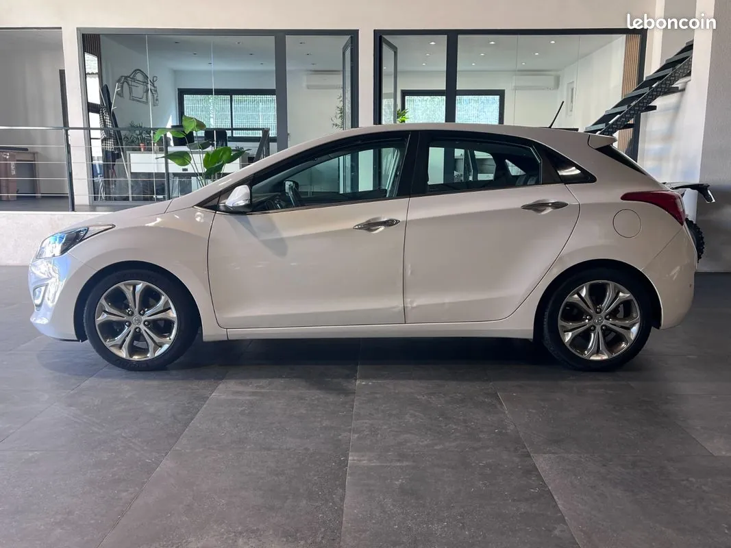 Hyundai I30 2012 photo 2