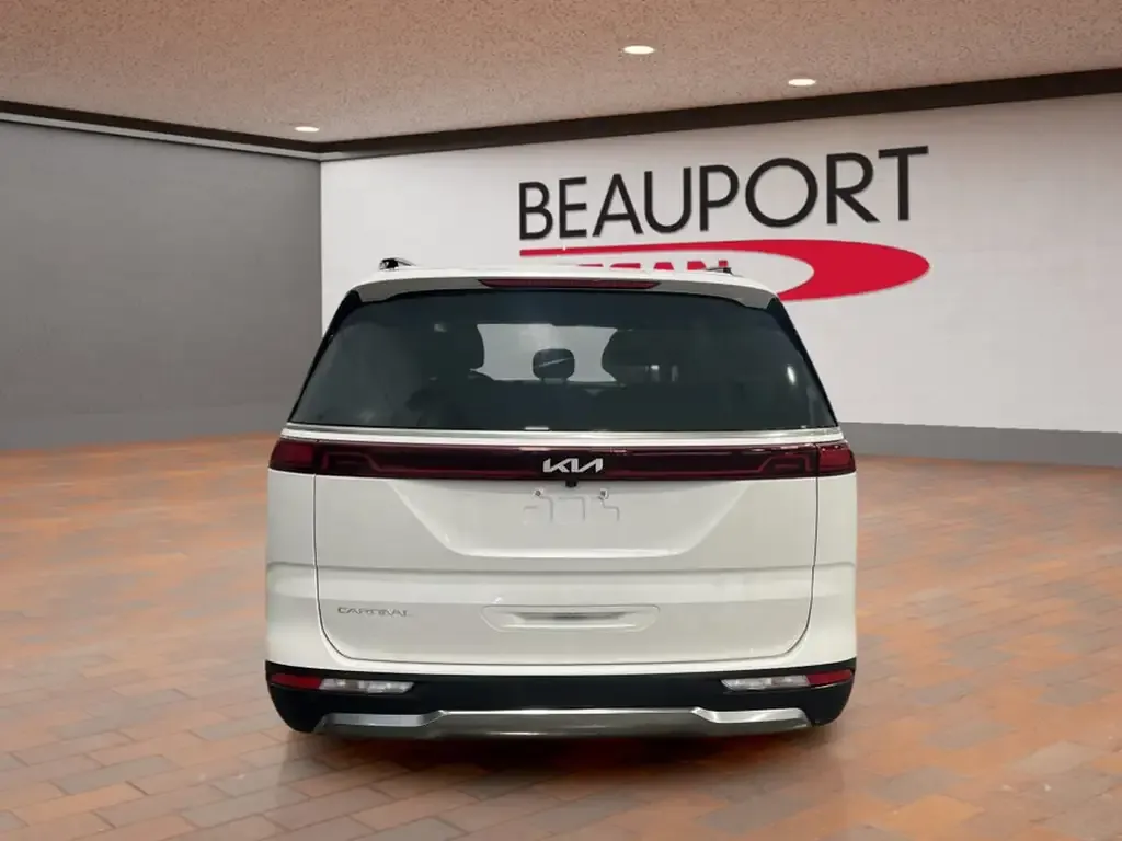 Kia Carnival 2024 photo 4