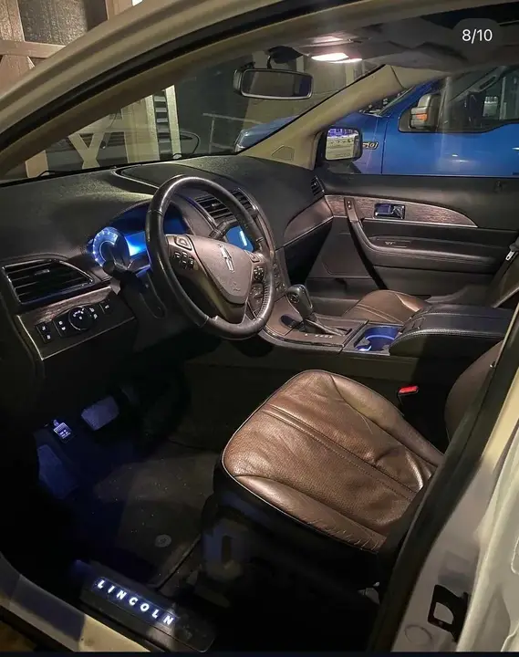 Lincoln Mkx 2011 photo 4