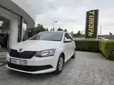 Skoda Fabia 2018 photo 4