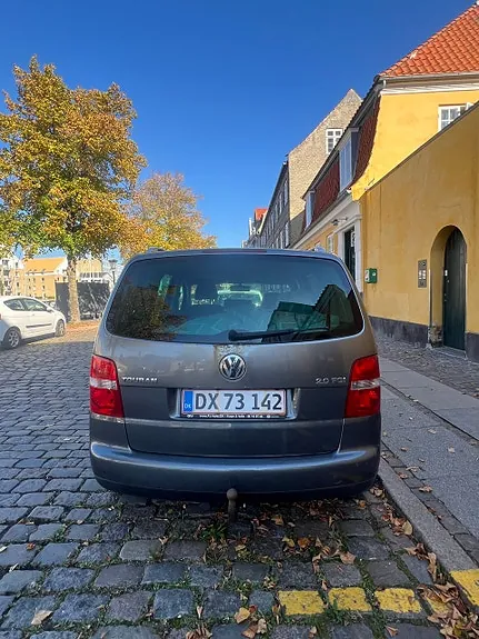 Volkswagen Touran 2006 photo 4