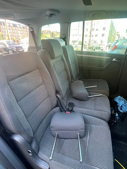 Volkswagen Touran 2006 photo 2