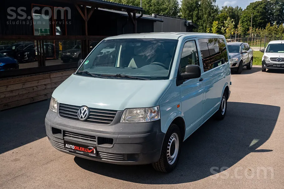 Volkswagen Caravelle