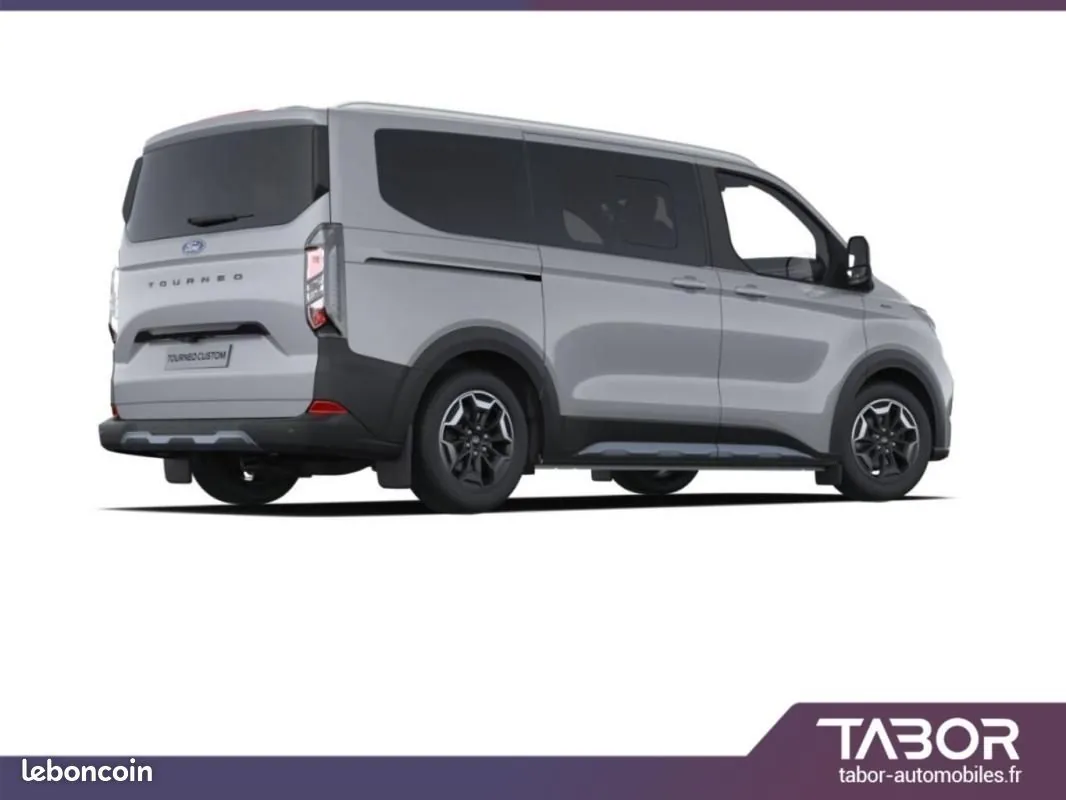 Ford Tourneo Custom 2026 photo 3