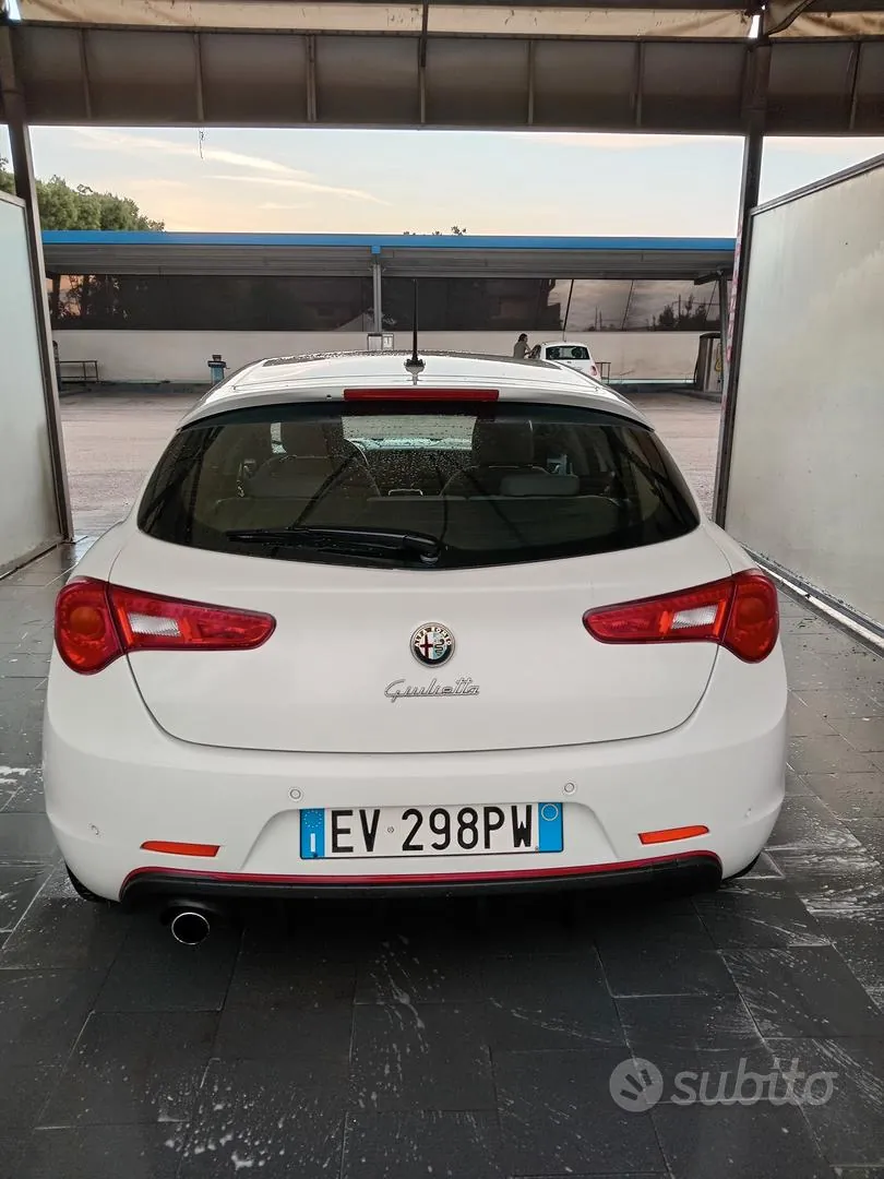 Alfa Romeo Giulietta