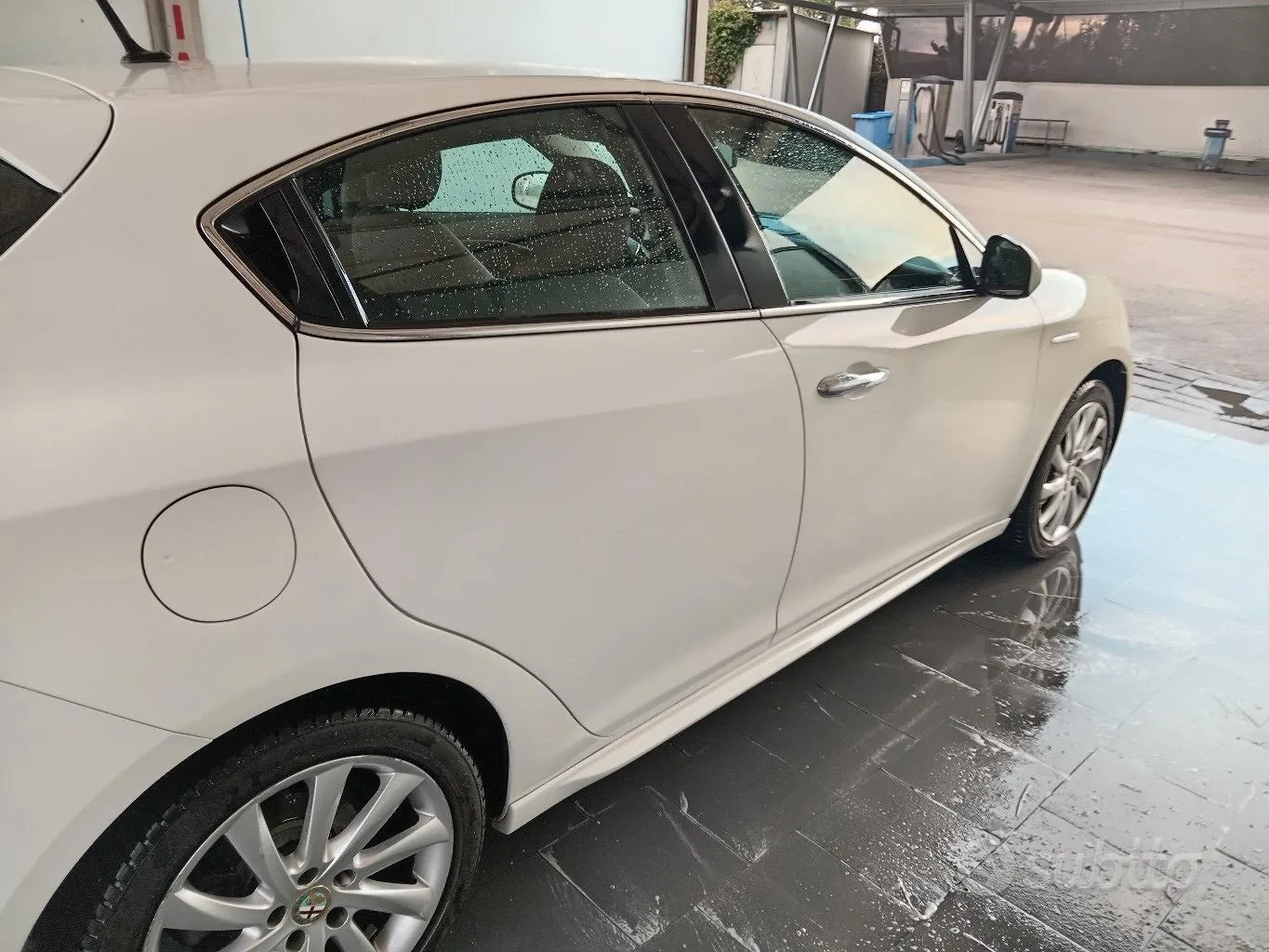 Alfa Romeo Giulietta 2014 photo 2