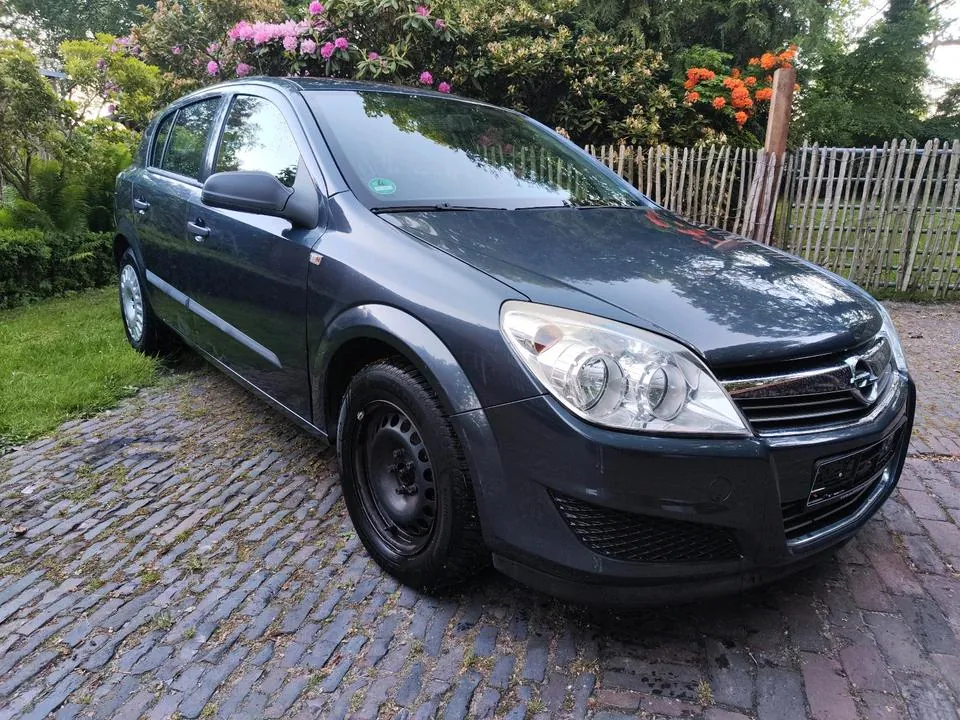 Opel Astra H