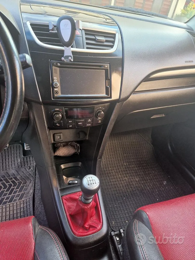 Suzuki Swift 2014 photo 2