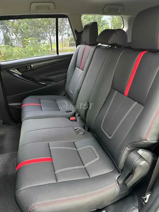 Toyota Innova 2017 photo 3