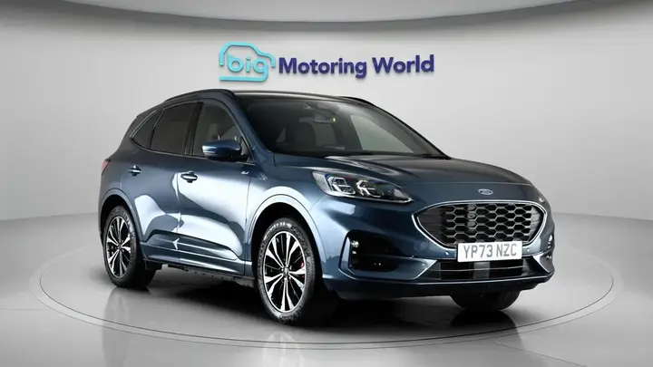 Ford Kuga 2023 photo 2