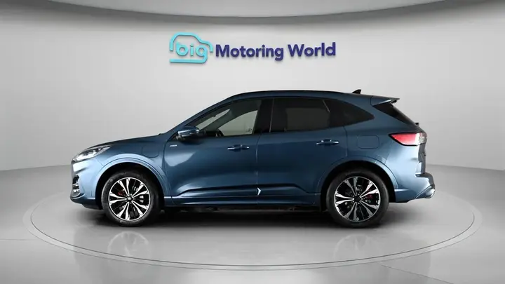 Ford Kuga 2023 photo 5
