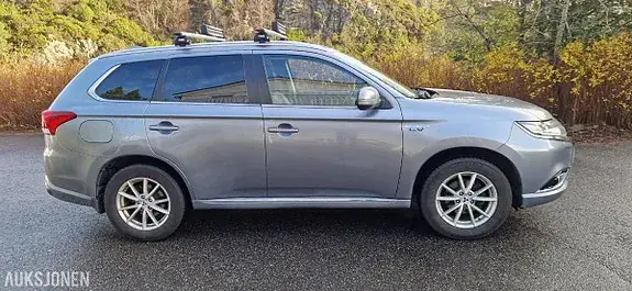 Mitsubishi Outlander 2016 photo 4