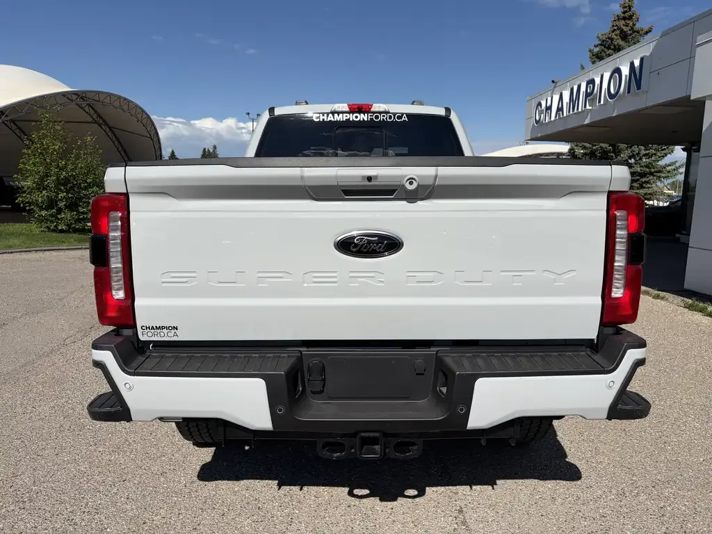 Ford F-350 Super Duty 2026 photo 5