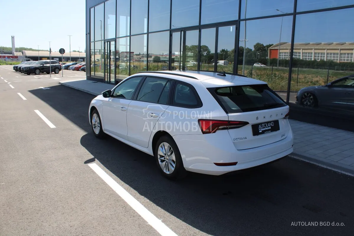 Skoda Octavia 2023 photo 5