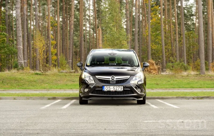 Opel Zafira 2015 photo 3
