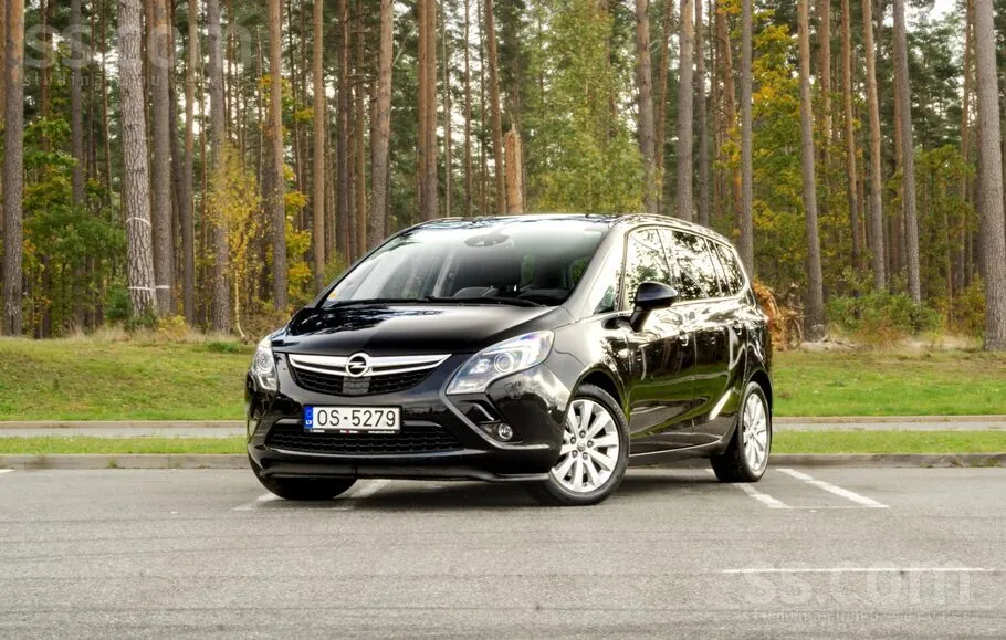 Opel Zafira 2015 photo 4