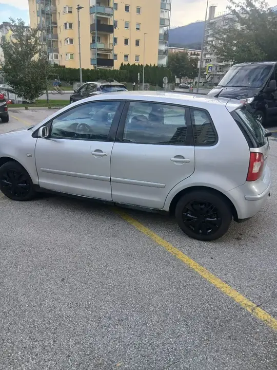 Volkswagen Polo 2003 photo 3