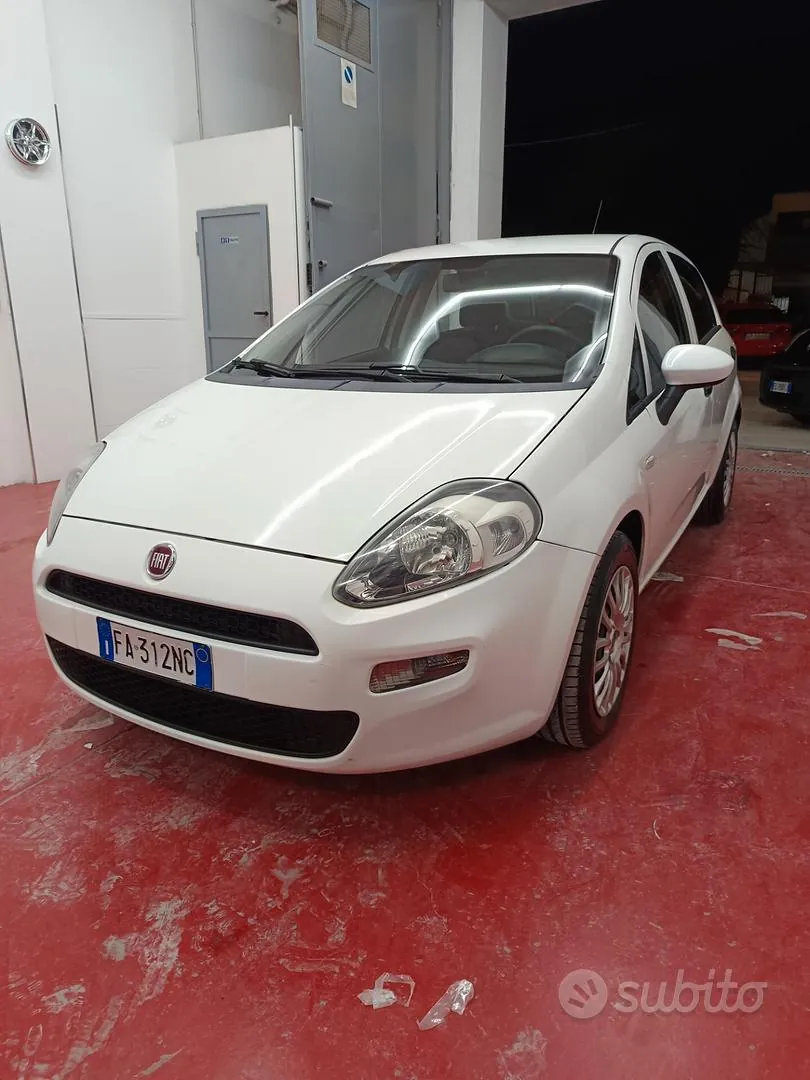 Fiat Punto 2015 photo 4