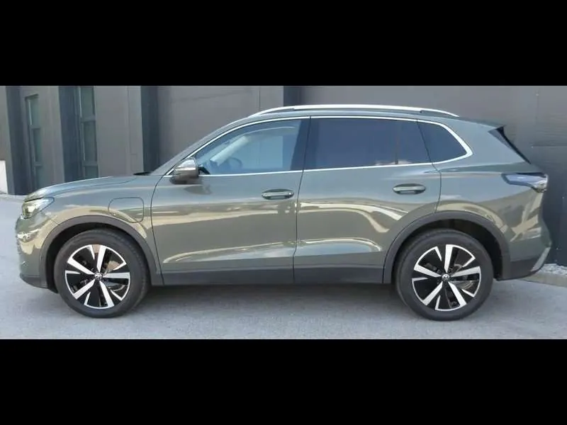 Volkswagen Tiguan 2025 photo 4