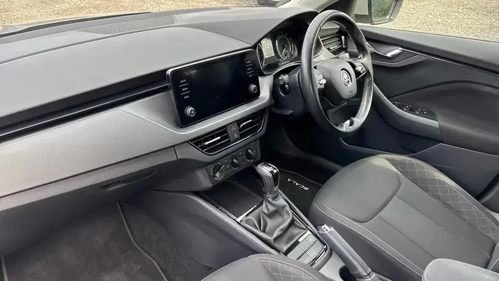 Skoda Scala 2021 photo 2