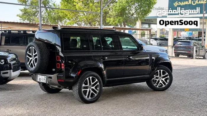 Land Rover Defender 2021 photo 4