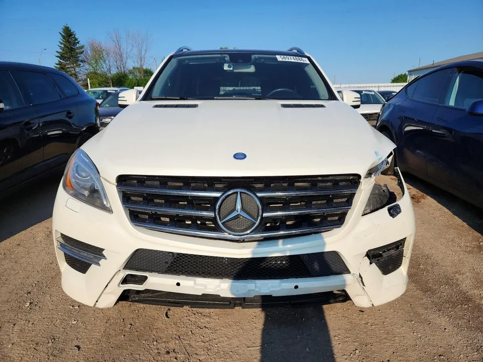 Mercedes-Benz M-Class 2013 photo 2