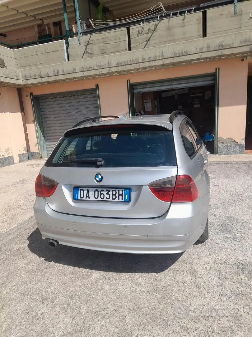 BMW 3 Series 2006 photo 3