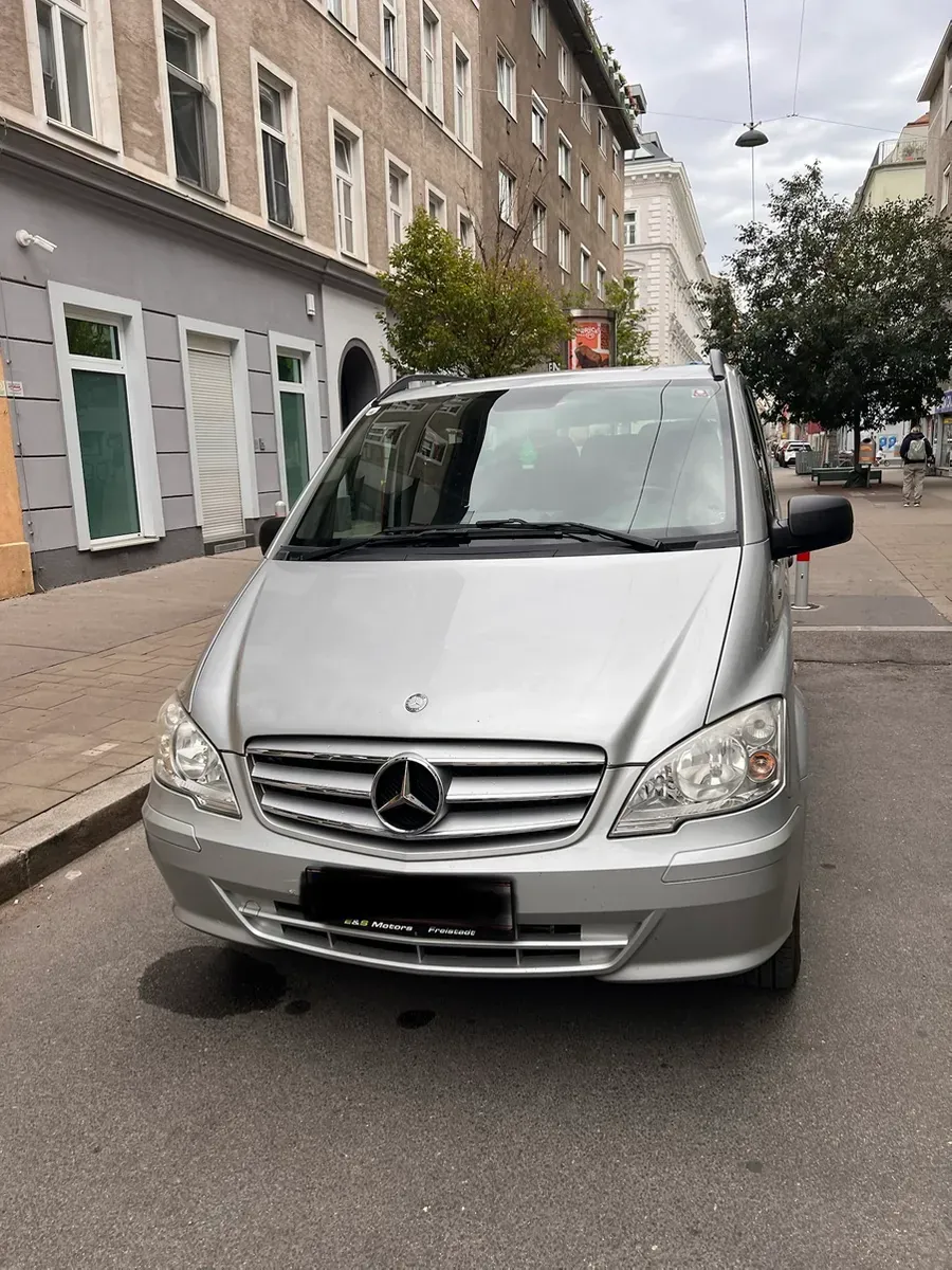 Mercedes-Benz Vito 2012 photo 2