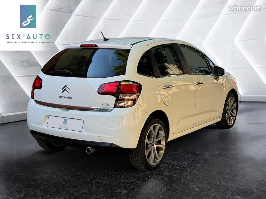 Citroen C3 2010 photo 3