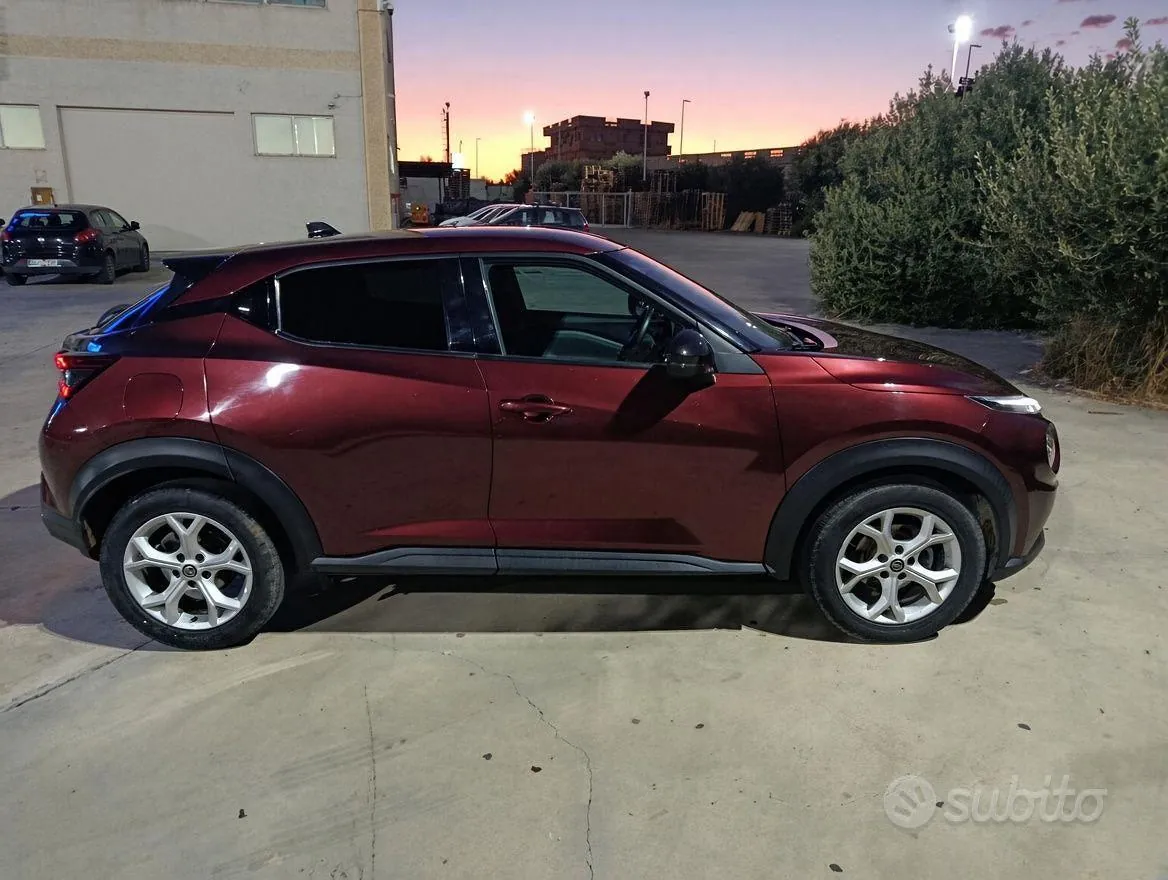 Nissan Juke 2021 photo 2