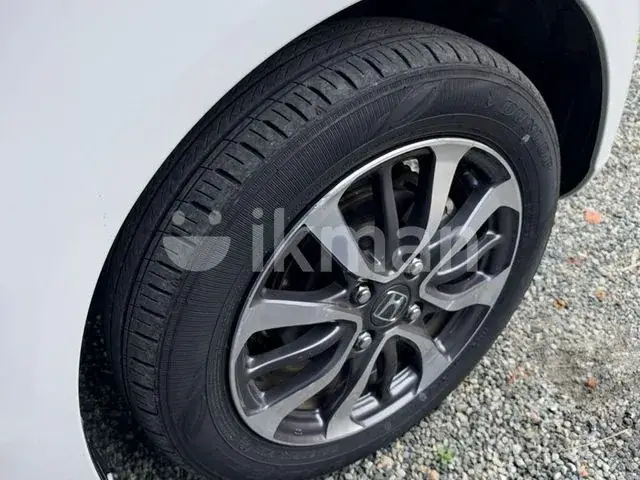 Honda N-Box 2024 photo 2